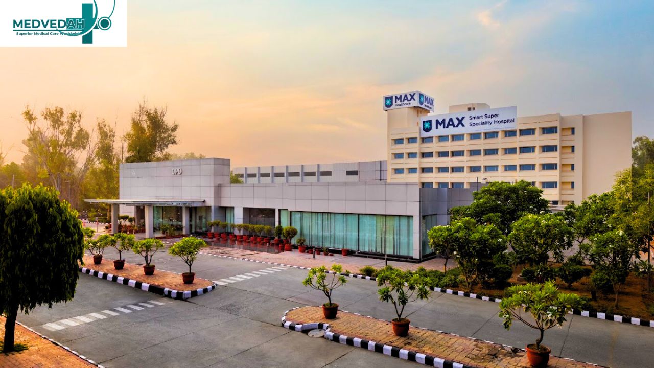 Max Smart Super Speciality Hospital, Saket